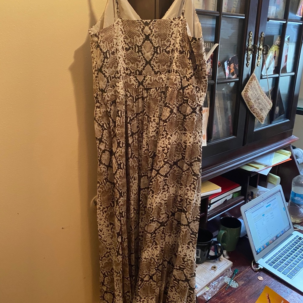 Banana Republic snakeskin print midi dress. - Picture 3 of 5